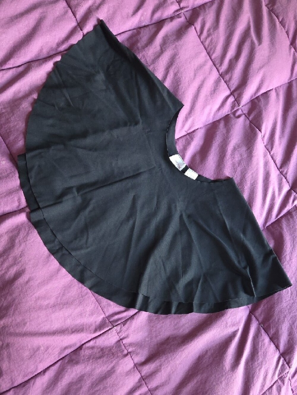 Capezio Black Short Flouncy Ballet Skirt With Unfinished Edges Size M - Picture 4 of 8